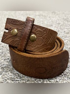 Vintage 90s Floral Embossed Leather Snap-On Belt Strap Brown L 1.5"